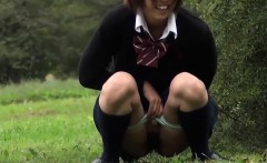 Japanese Schoolgirls Piss