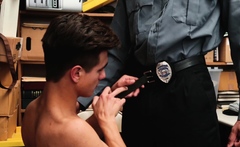 Hunk Lp Officer Makes Teen Perp Suck His Big Black Cock