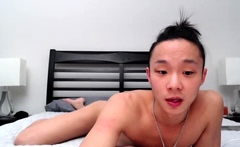 Amateur gay Asian boy jerking off