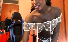 Hot Black Maid Does Some Webcam Black and Ebony